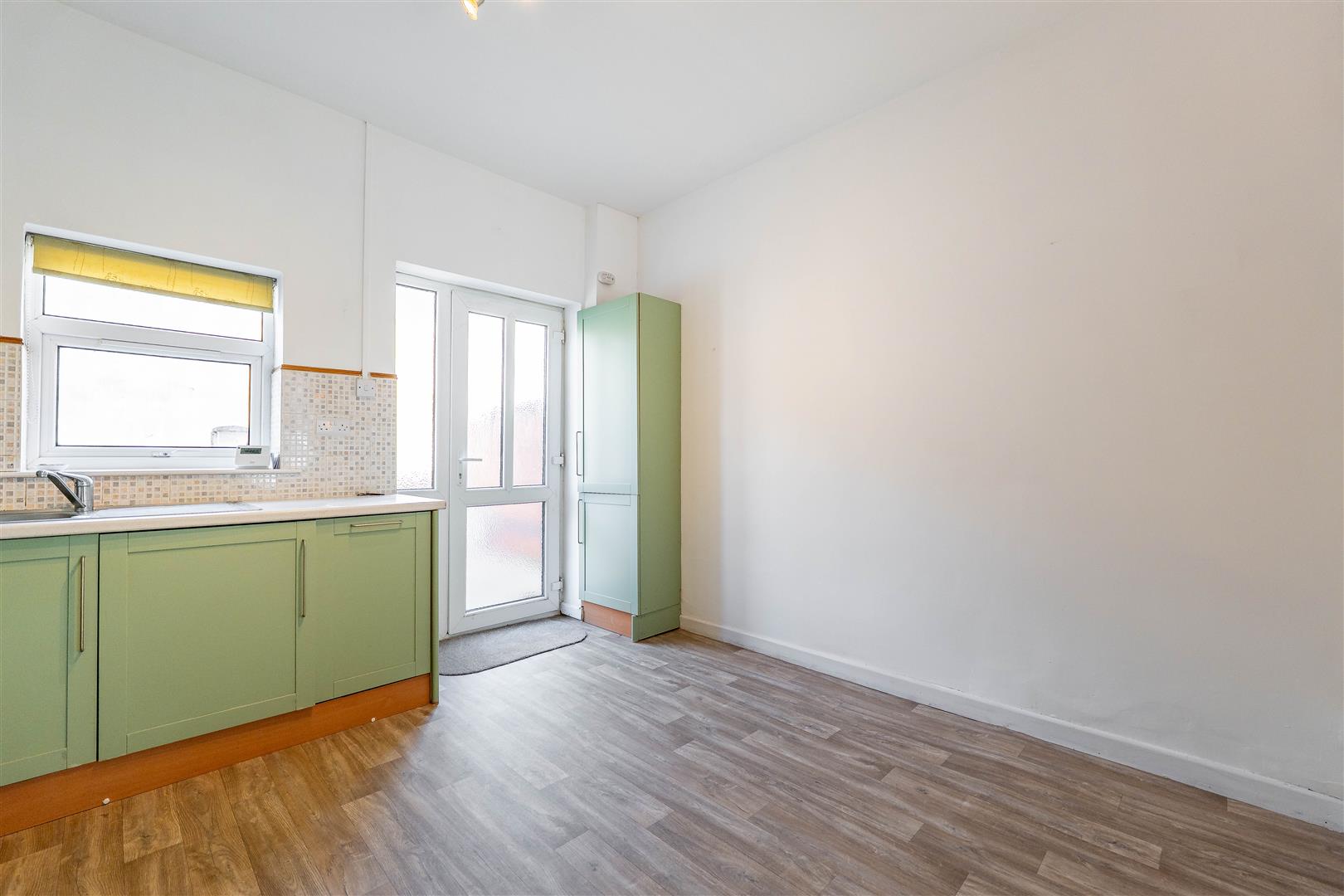 2 bed property in Seymour Street, Chorley